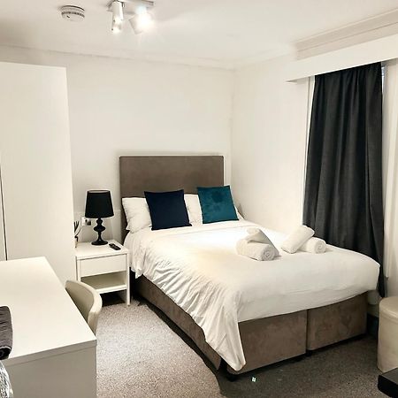 The Dome Aparthotel Лондон Екстериор снимка