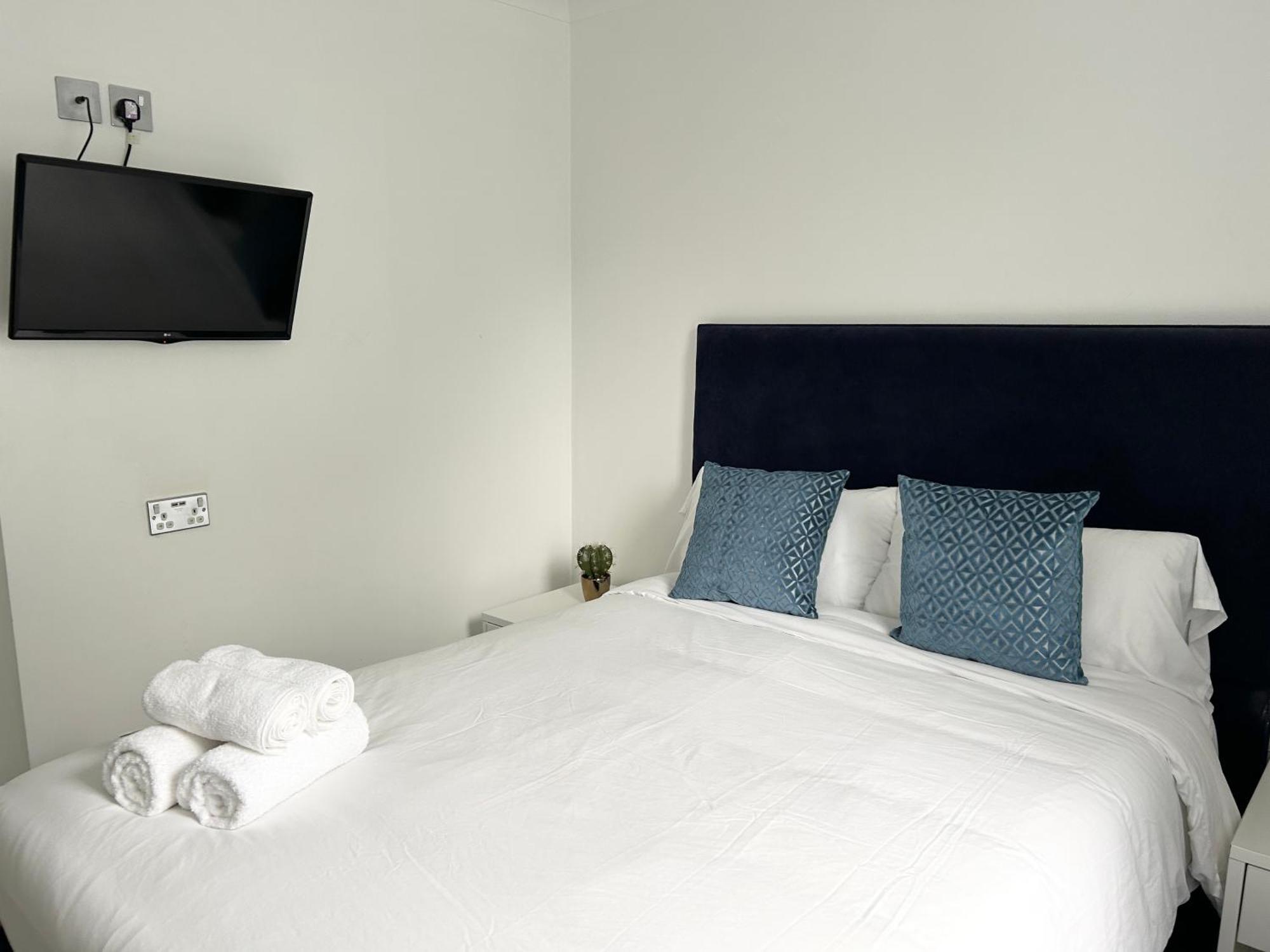 The Dome Aparthotel Лондон Екстериор снимка